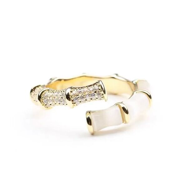 BAMBOO DESIGN OPALS RESIZABLE RING - Picture 4 of 4